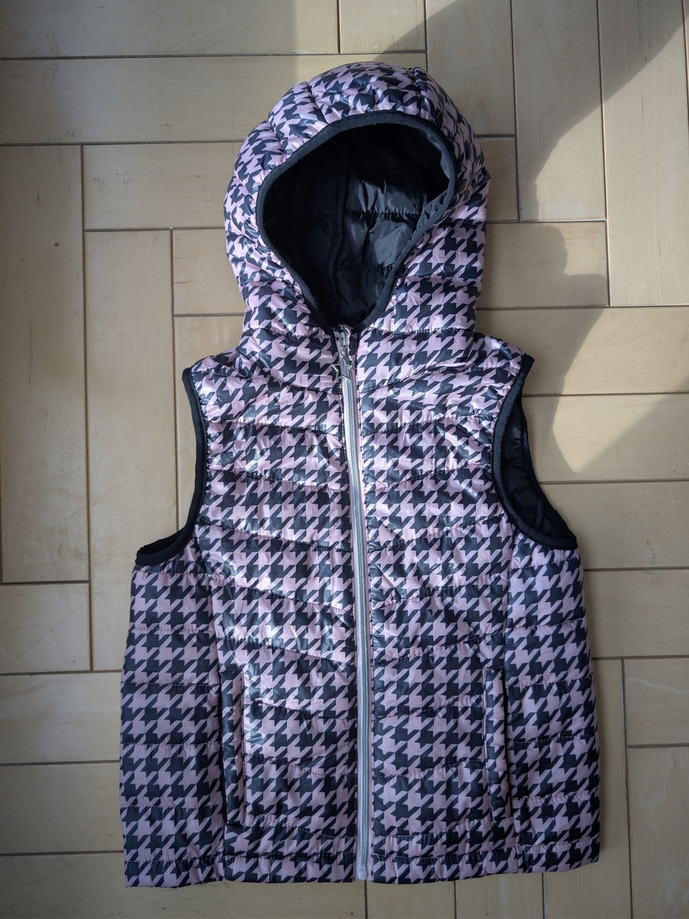 Gotls Hooded Puffer Vest - Pink & Black Houndstooth, Size: 8-9